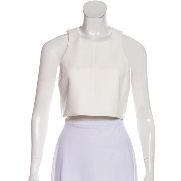 Black Halo Sleeveless Crop Top - Picture 1 of 6